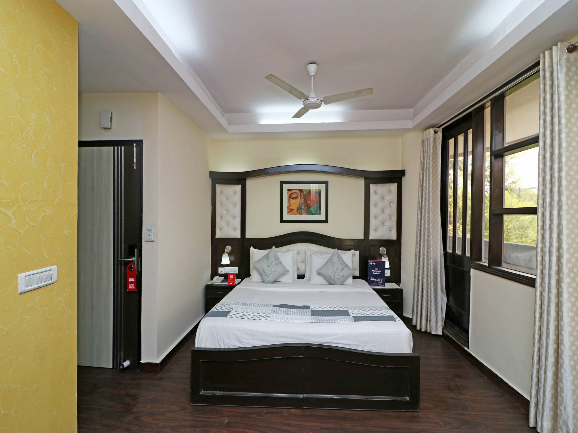 Hotel Oyo 13451 Star Corporate Avenue Nuova Delhi Esterno foto