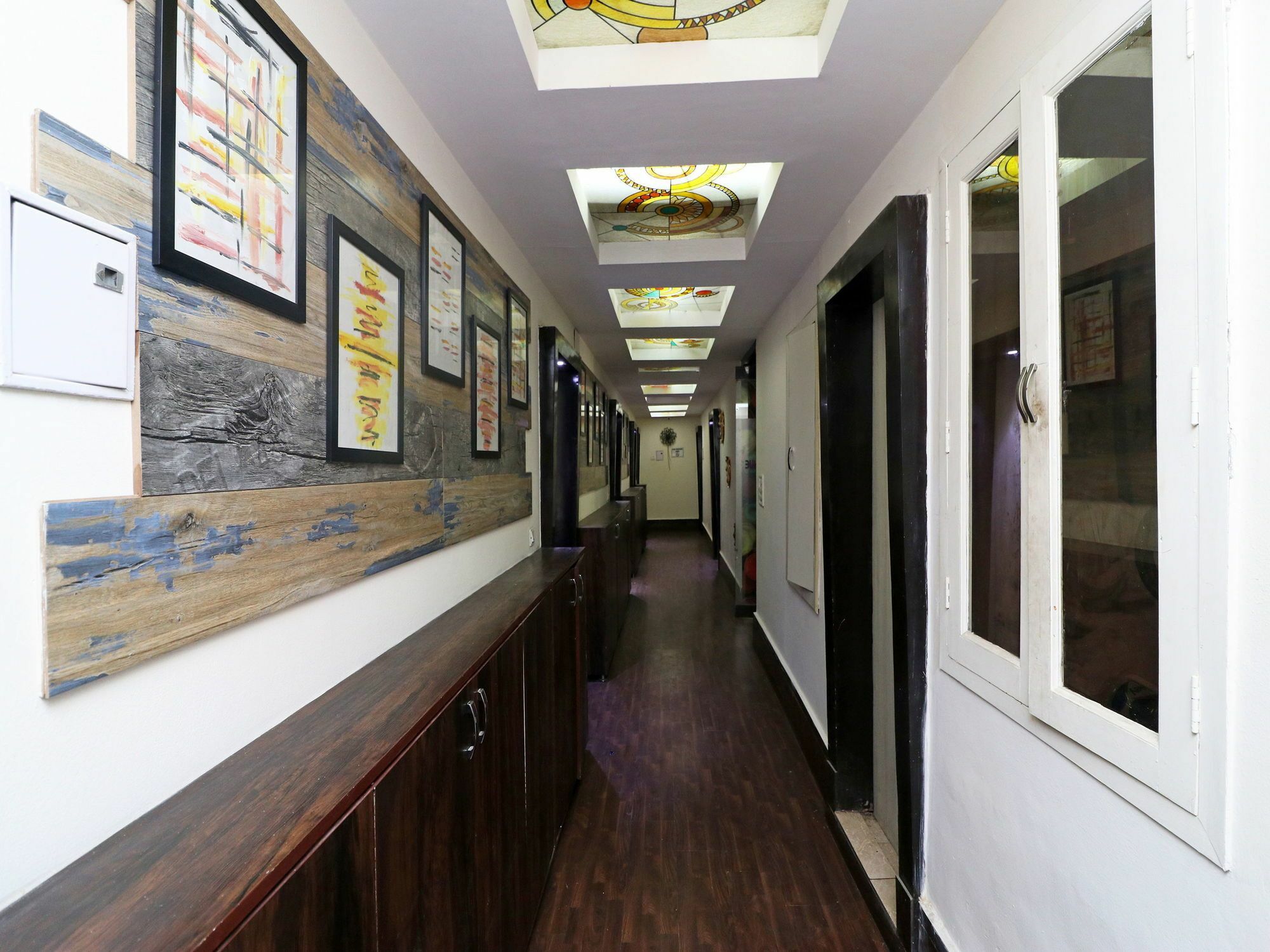 Hotel Oyo 13451 Star Corporate Avenue Nuova Delhi Esterno foto